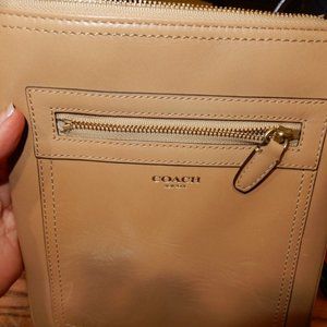 COACH tan leather crossbody purse bag NWOT